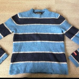 Abercrombie and fitch sweater